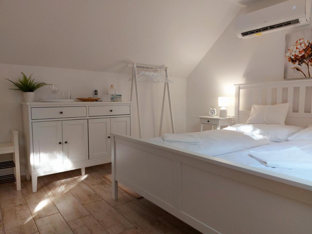 Akacos Tanya Es Vendeghaz Hotell Marok Exteriör bild